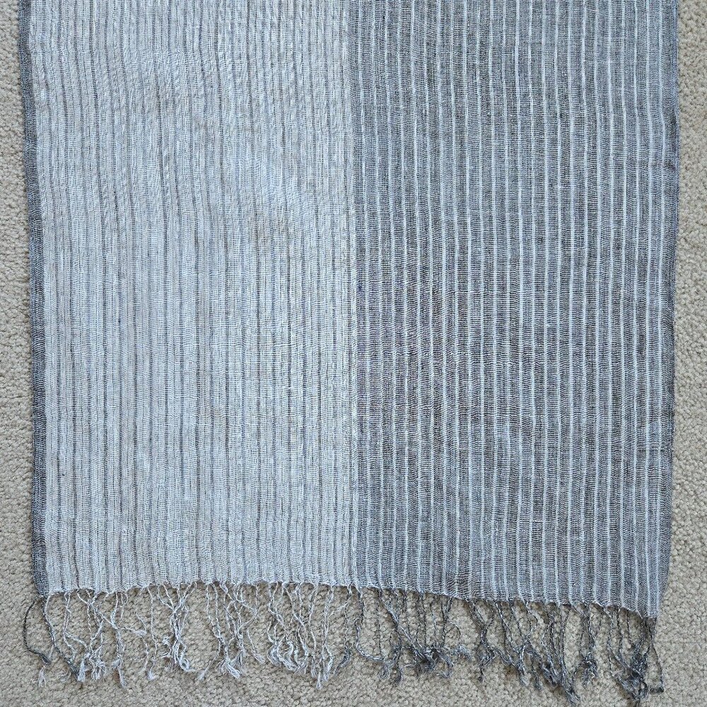NWOT Linen Scarf Grey & White Stripe - Picture 1 of 12